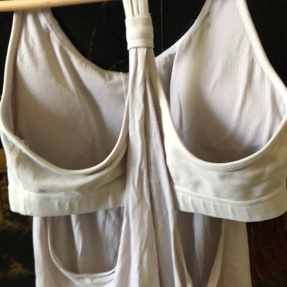Lululemon workout top - Picture 4 of 4